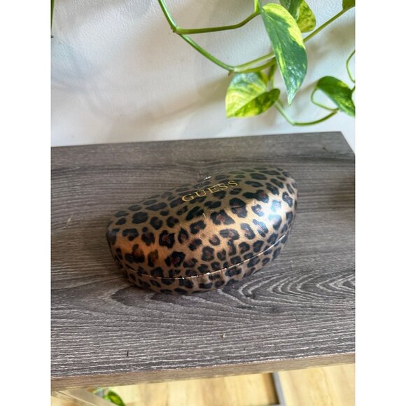 GUESS women’s sunglasses eyeglasses case - Picture 1 of 8